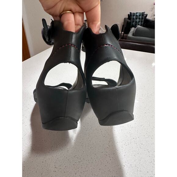 Wolky Wedge Sandals Ladies Size 41 (US Women's 10) Ankle Strap - Picture 6 of 11